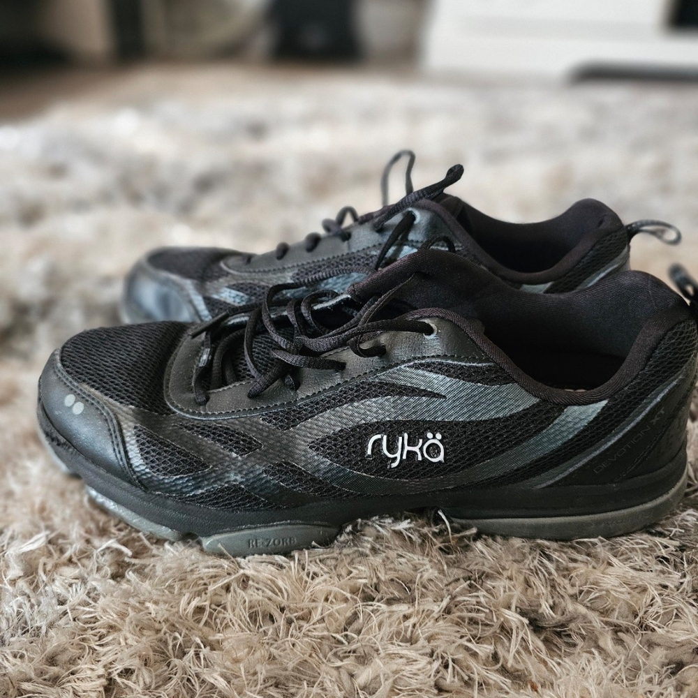 Ryka Men's Black Athletic Shoes
